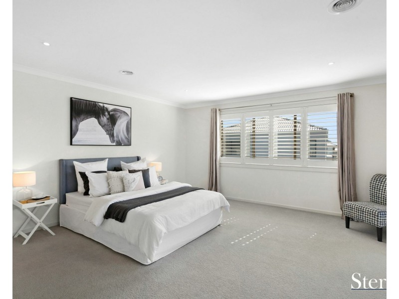 325 Saltwater Prom, Point Cook VIC 3030