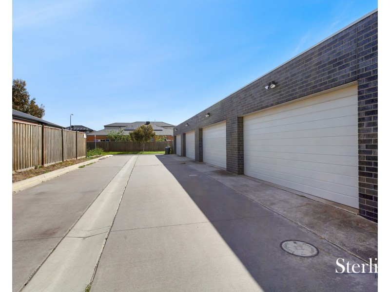 251 Dunnings Road, Point Cook VIC 3030