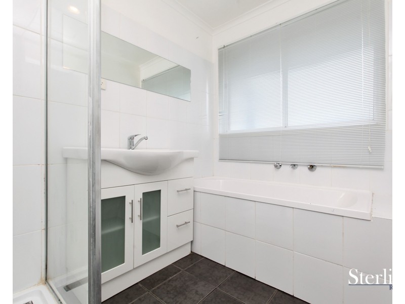 4 Pitta Cl, Werribee VIC 3030