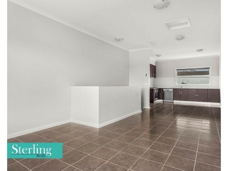 6 Honolulu Dr, Point Cook VIC 3030