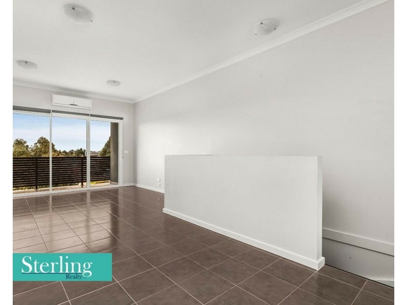 6 Honolulu Dr, Point Cook VIC 3030