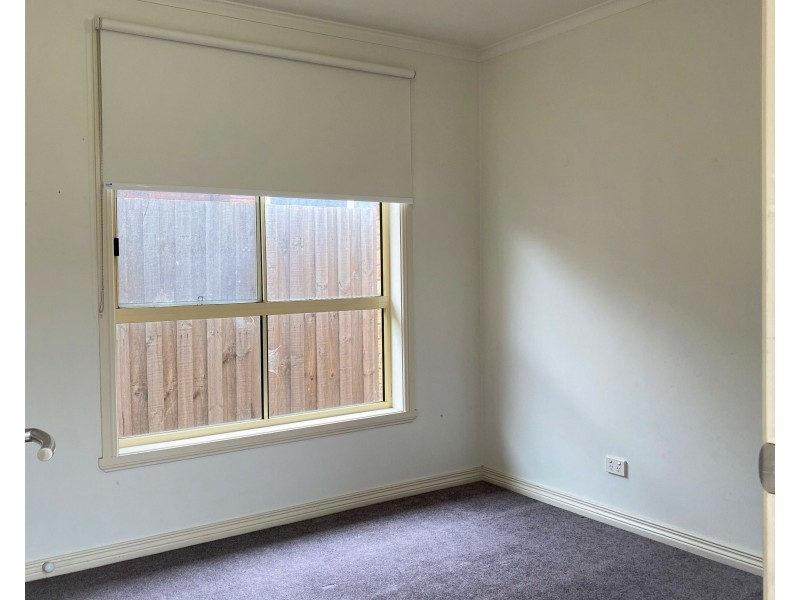 13 Egan St, Deer Park VIC 3023