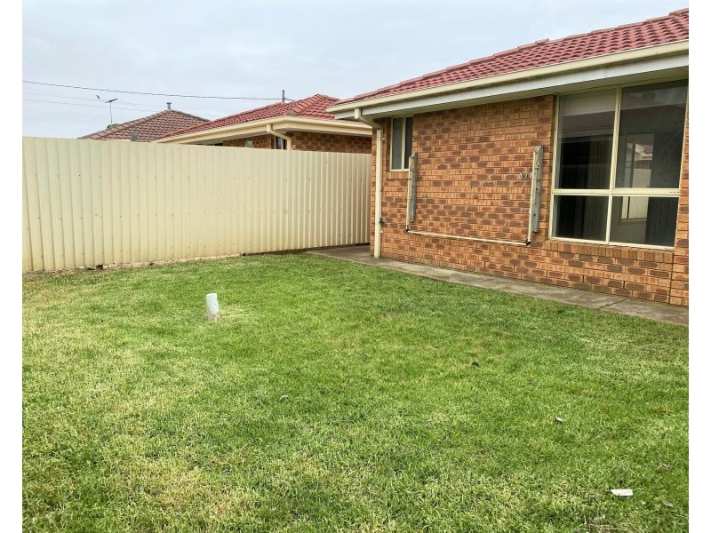 13 Egan St, Deer Park VIC 3023