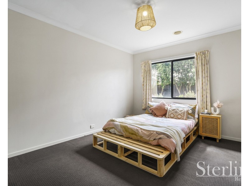 14 Marlin Crescent, Point Cook VIC 3030