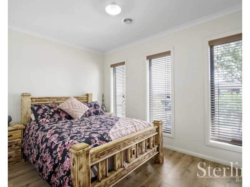 81 Terrene Terrace, Point Cook VIC 3030