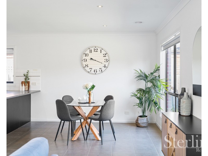 37 Windrest Way, Point Cook VIC 3030