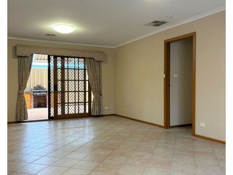 39 Slattery St, Werribee VIC 3030