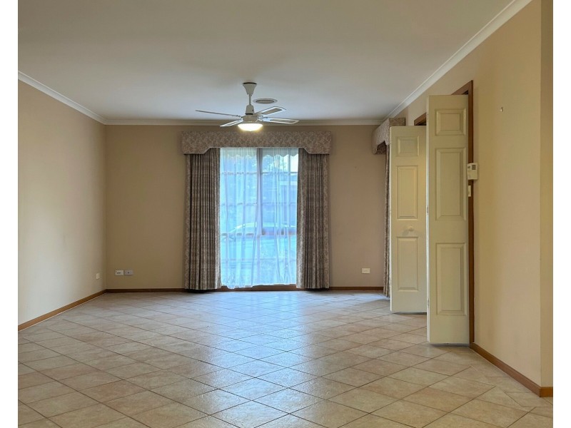 39 Slattery St, Werribee VIC 3030