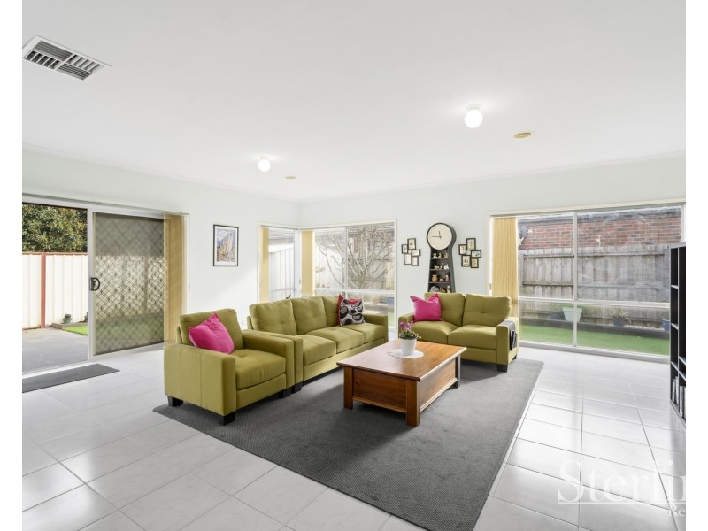 4 Neptune Drive, Point Cook VIC 3030