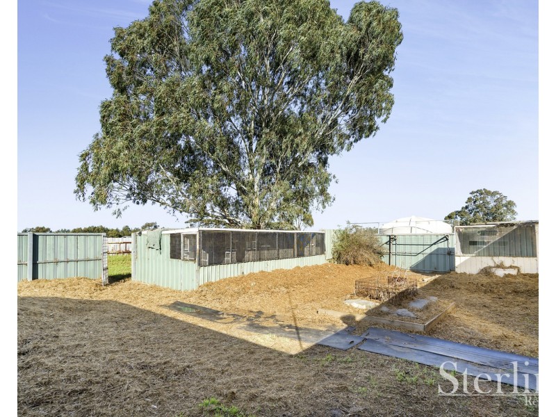90 Mcintosh Road, Little River VIC 3211