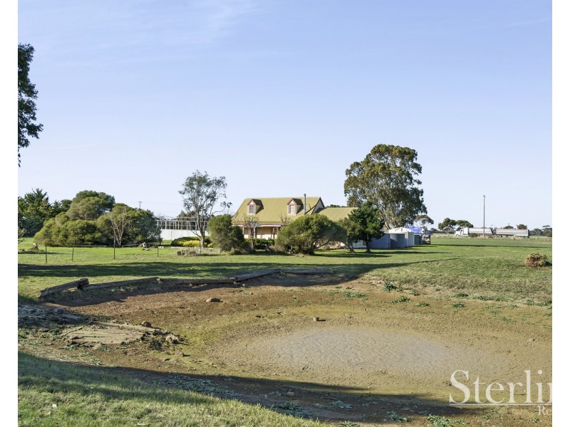 90 Mcintosh Road, Little River VIC 3211
