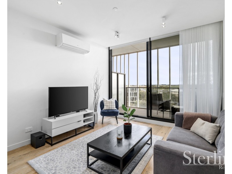 413/33 Quay Boulevard, Werribee South VIC 3030