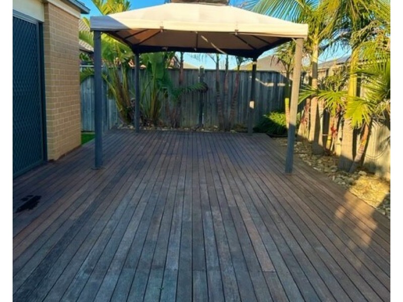 7 Darter Way, Williams Landing VIC 3027