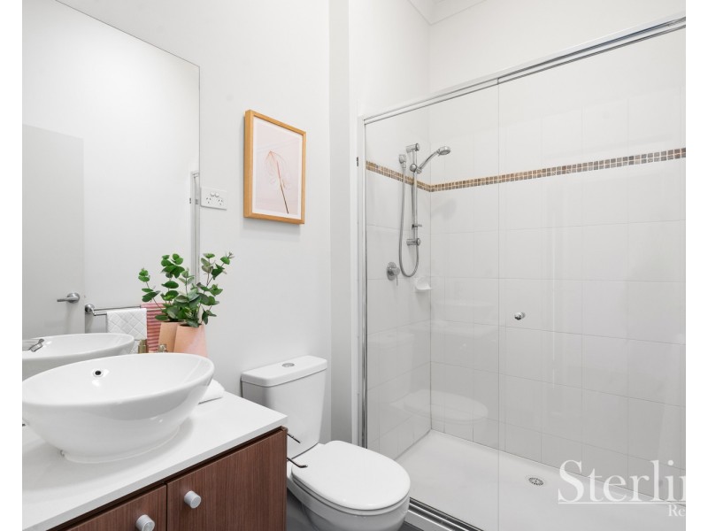 2/5 Tom Roberts Parade, Point Cook VIC 3030