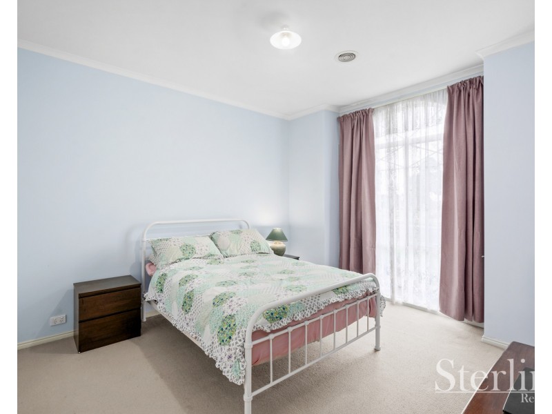4 Neptune Dr, Point Cook VIC 3030