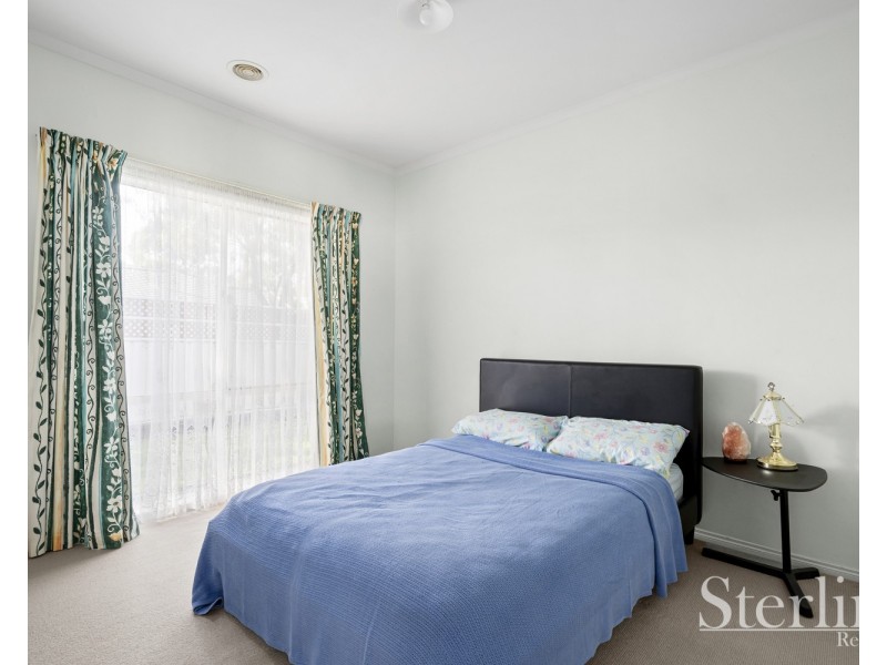 4 Neptune Dr, Point Cook VIC 3030