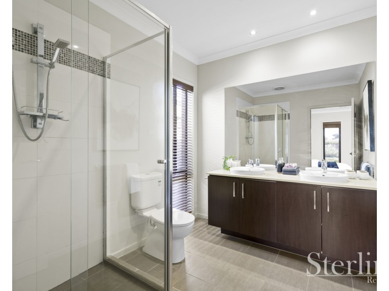6 Tarango Drive, Point Cook VIC 3030
