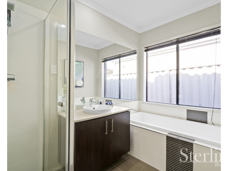 6 Tarango Drive, Point Cook VIC 3030