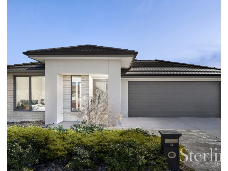 5 Stately Avenue, Wyndham Vale VIC 3024