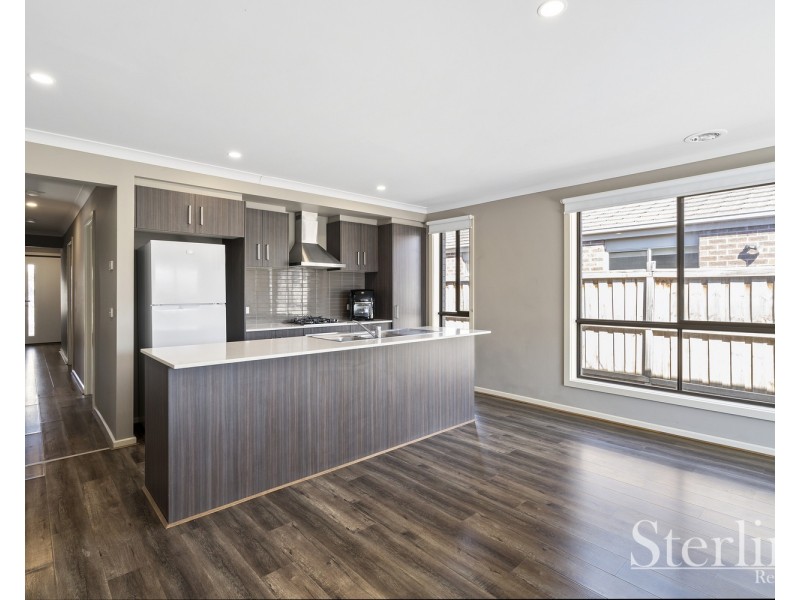 5 Stately Avenue, Wyndham Vale VIC 3024