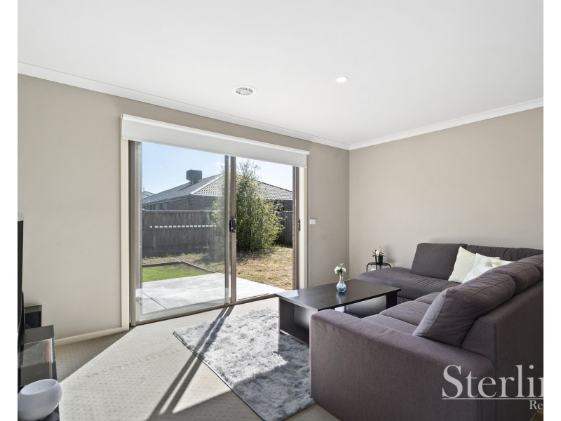 5 Stately Avenue, Wyndham Vale VIC 3024