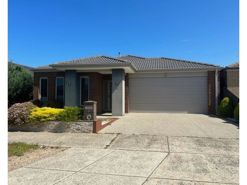 5 Palace Rd, Point Cook VIC 3030