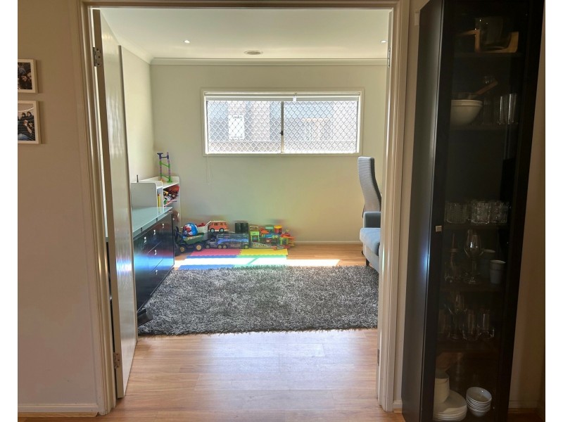 5 Palace Rd, Point Cook VIC 3030