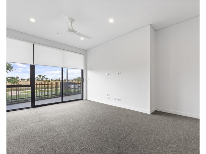 Unit 1/2 Clark St, Williams Landing VIC 3027