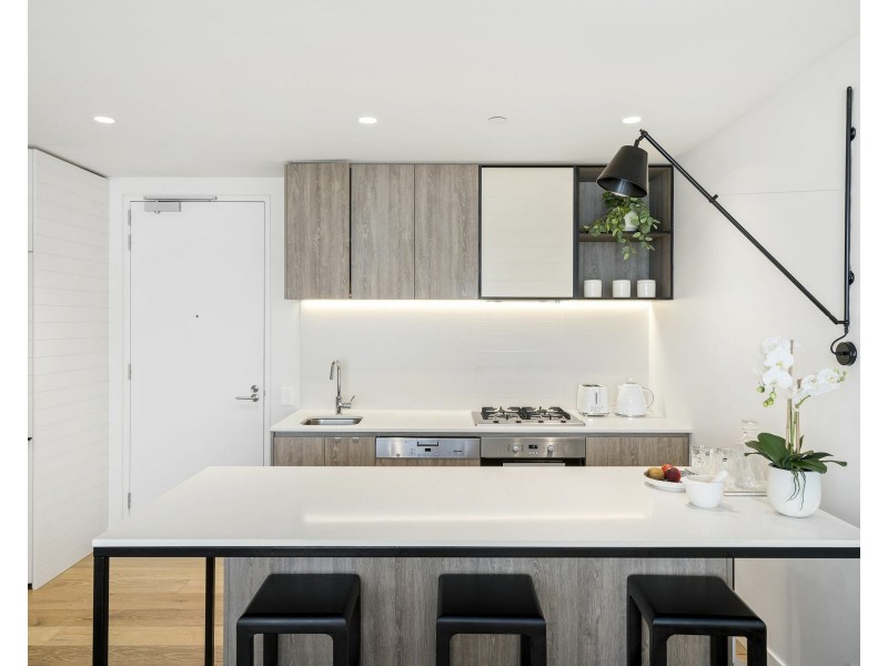 237/33 Quay Boulevard, Werribee South VIC 3030