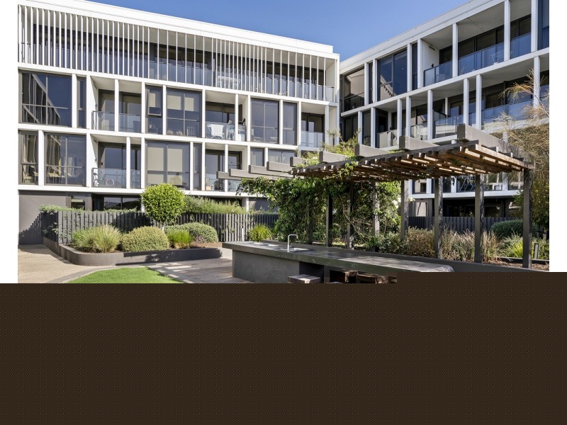 237/33 Quay Boulevard, Werribee South VIC 3030