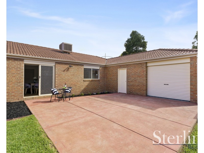 33 Miles Franklin Boulevard, Point Cook VIC 3030