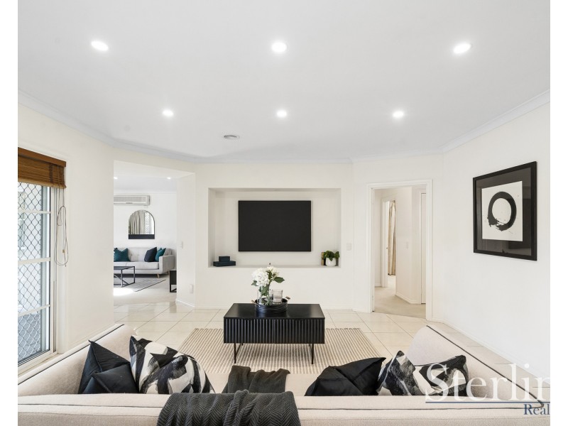 30 Eleanor Drive, Hoppers Crossing VIC 3029