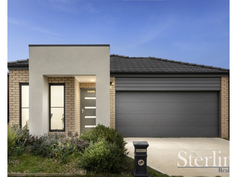 6 Stacey Parade, Mount Cottrell VIC 3024