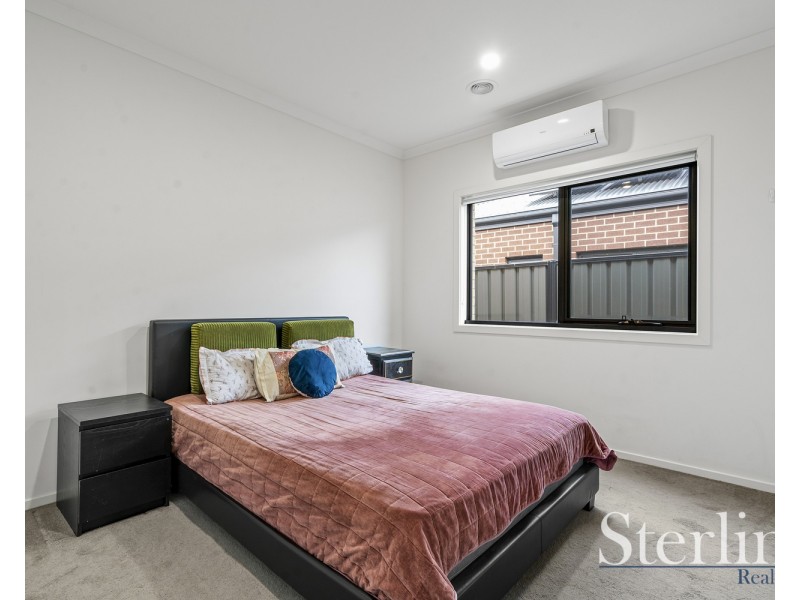 6 Stacey Parade, Mount Cottrell VIC 3024