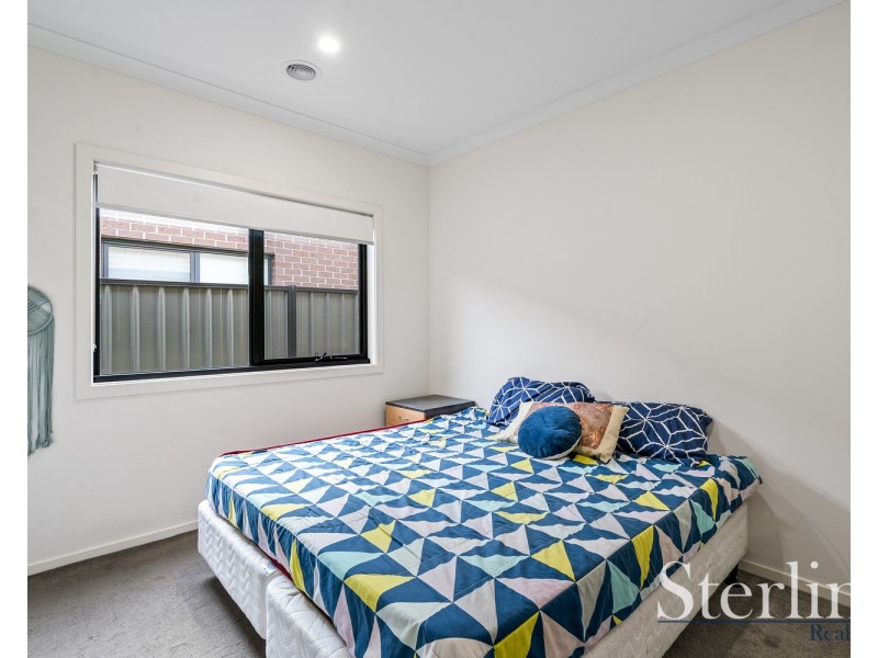 6 Stacey Parade, Mount Cottrell VIC 3024