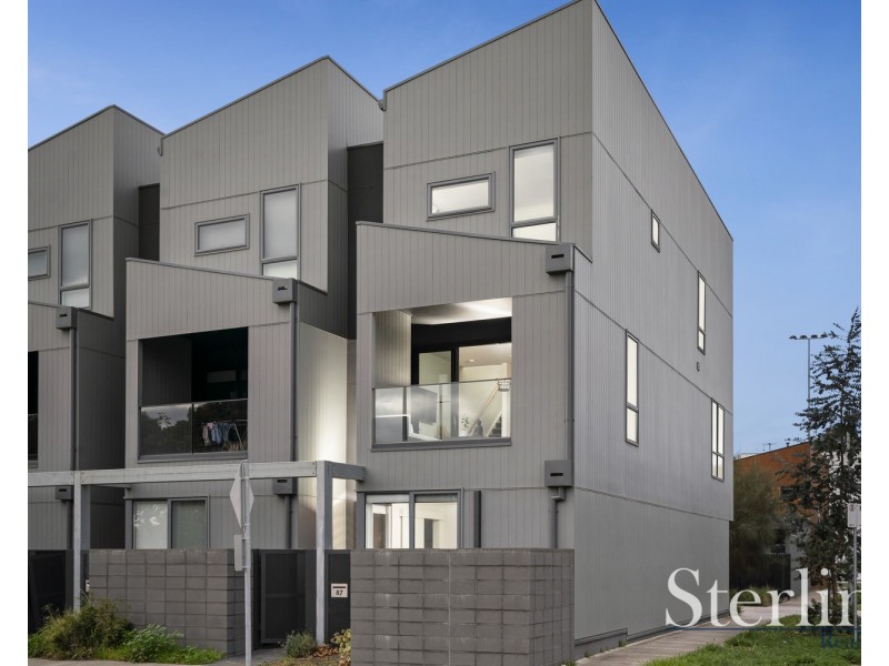87 Murnong Street, Point Cook VIC 3030