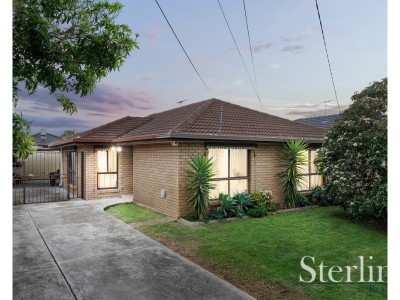 5 Burns Avenue, St Albans VIC 3021