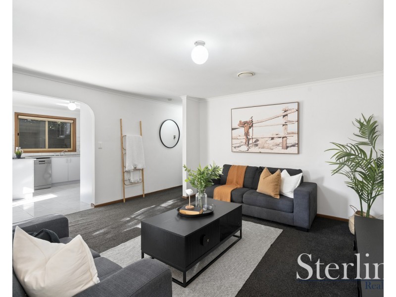 2/233 Princes Highway, Werribee VIC 3030