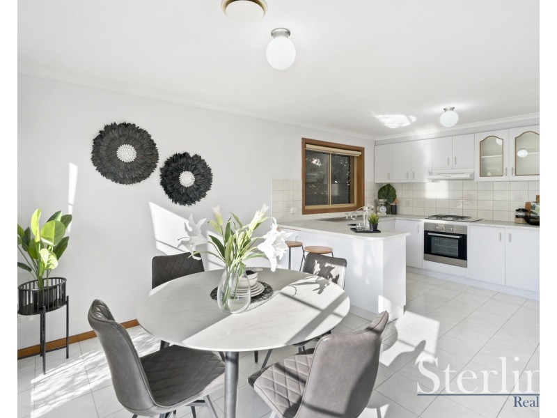 2/233 Princes Highway, Werribee VIC 3030