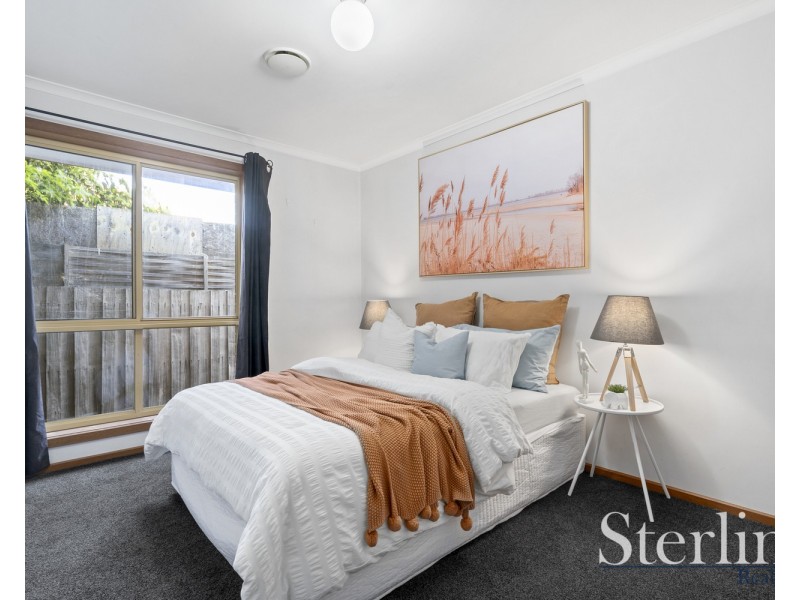 2/233 Princes Highway, Werribee VIC 3030