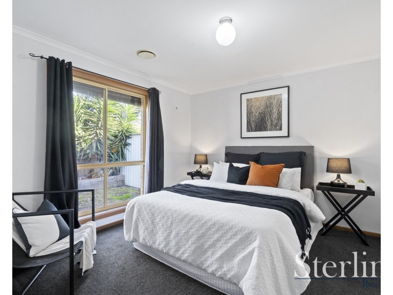 2/233 Princes Highway, Werribee VIC 3030