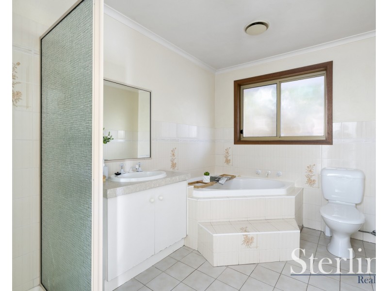 2/233 Princes Highway, Werribee VIC 3030