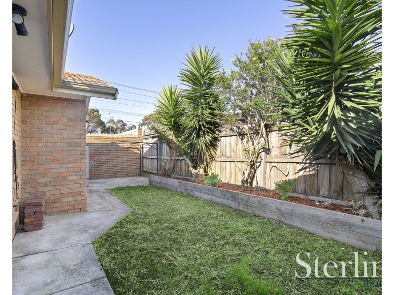 2/233 Princes Highway, Werribee VIC 3030