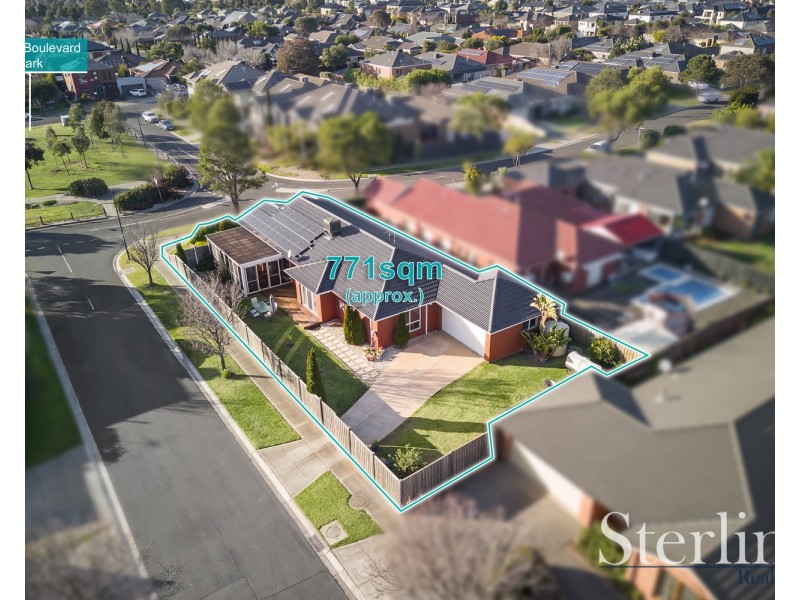 10 Ladybird Crescent, Point Cook VIC 3030