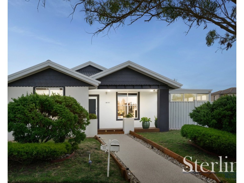 10 Ladybird Crescent, Point Cook VIC 3030