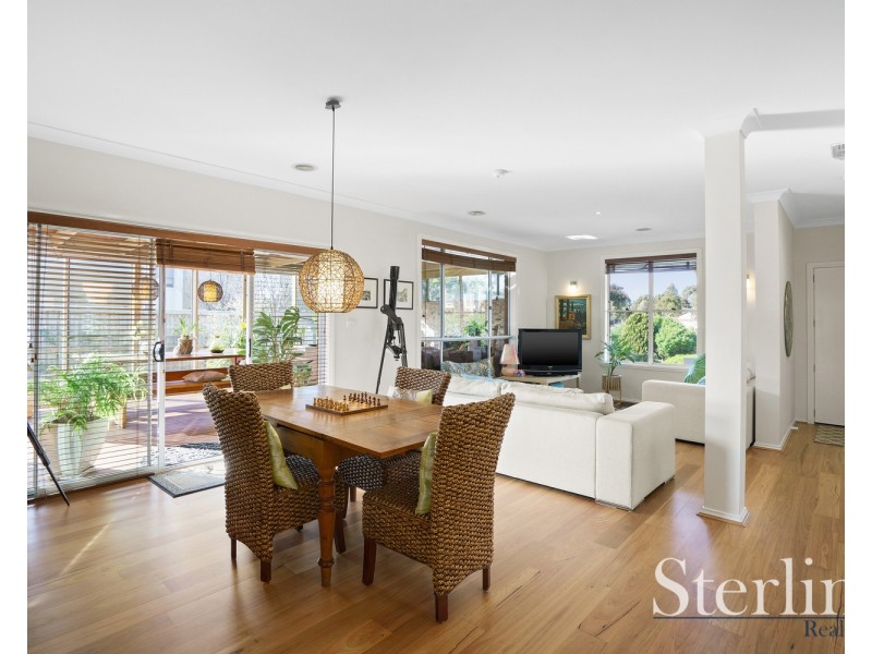 10 Ladybird Crescent, Point Cook VIC 3030