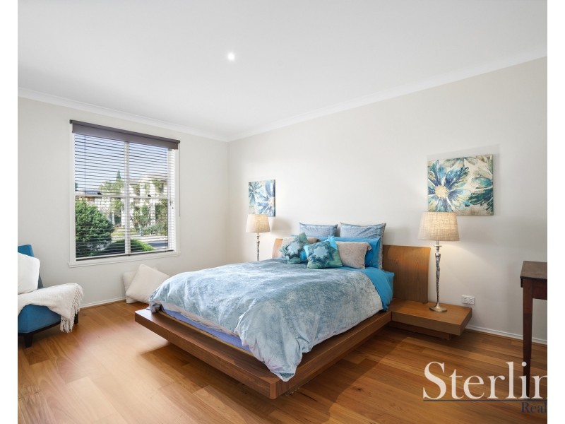 10 Ladybird Crescent, Point Cook VIC 3030