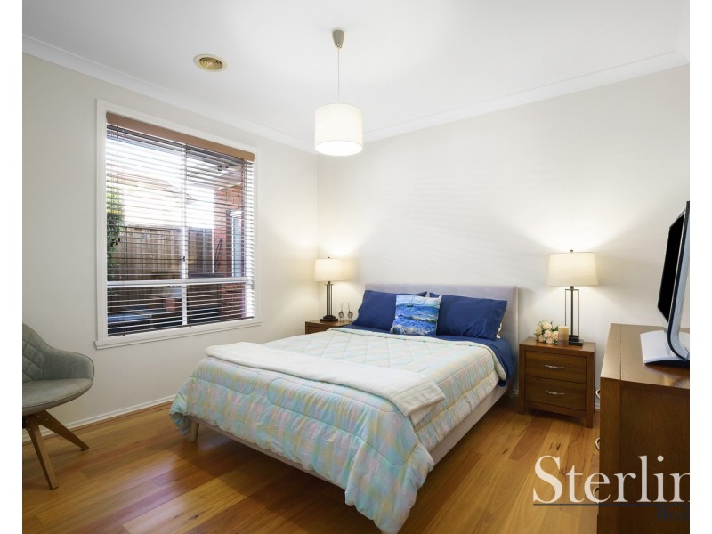10 Ladybird Crescent, Point Cook VIC 3030