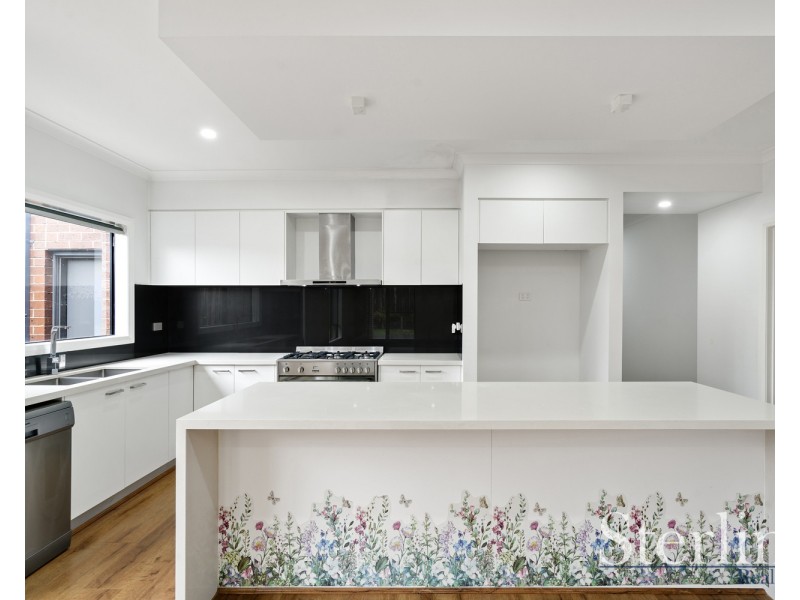 13 Magdala St, Werribee VIC 3030