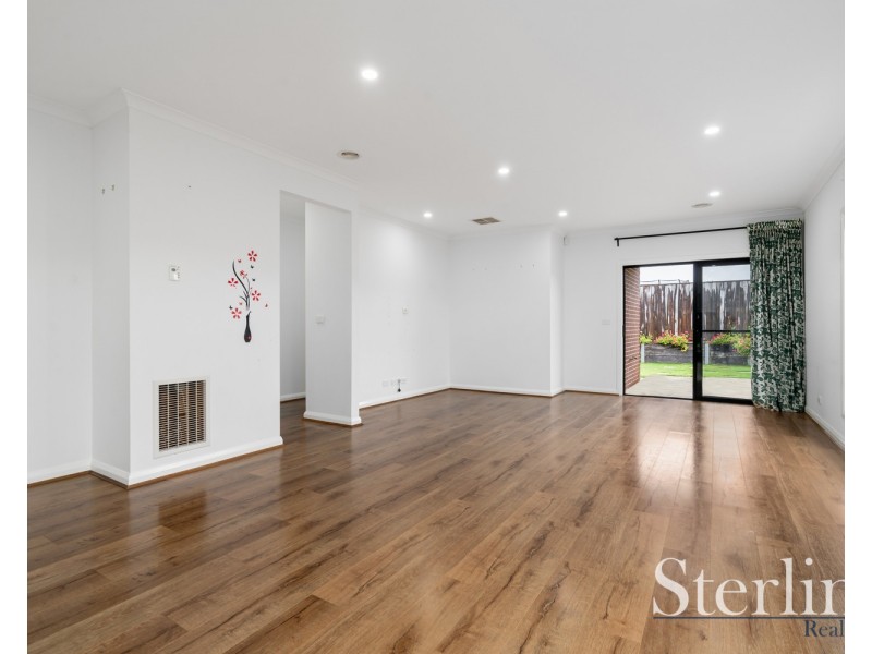 13 Magdala St, Werribee VIC 3030